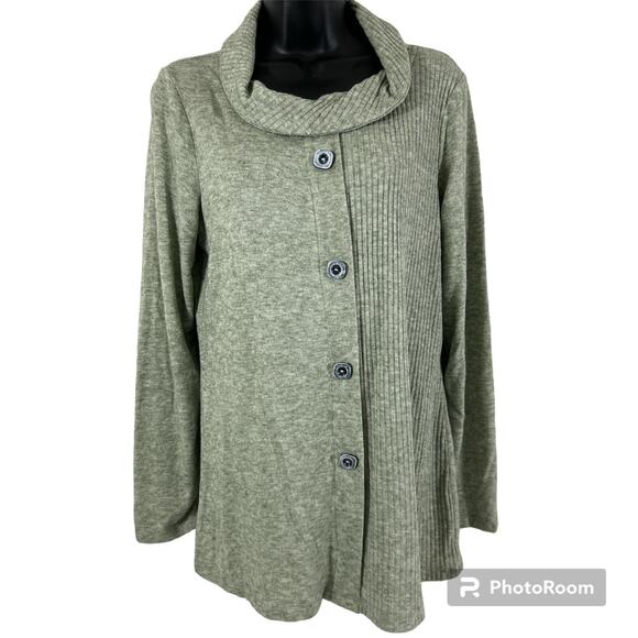 Michael Tyler Sweaters - Nwt MICHAEL TYLER Green Long Sleeve Button Sweater Top Blouse Soft New Sz Ps